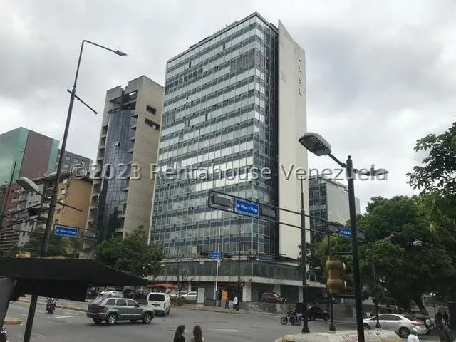 Office in El Rosal, Caracas - 1