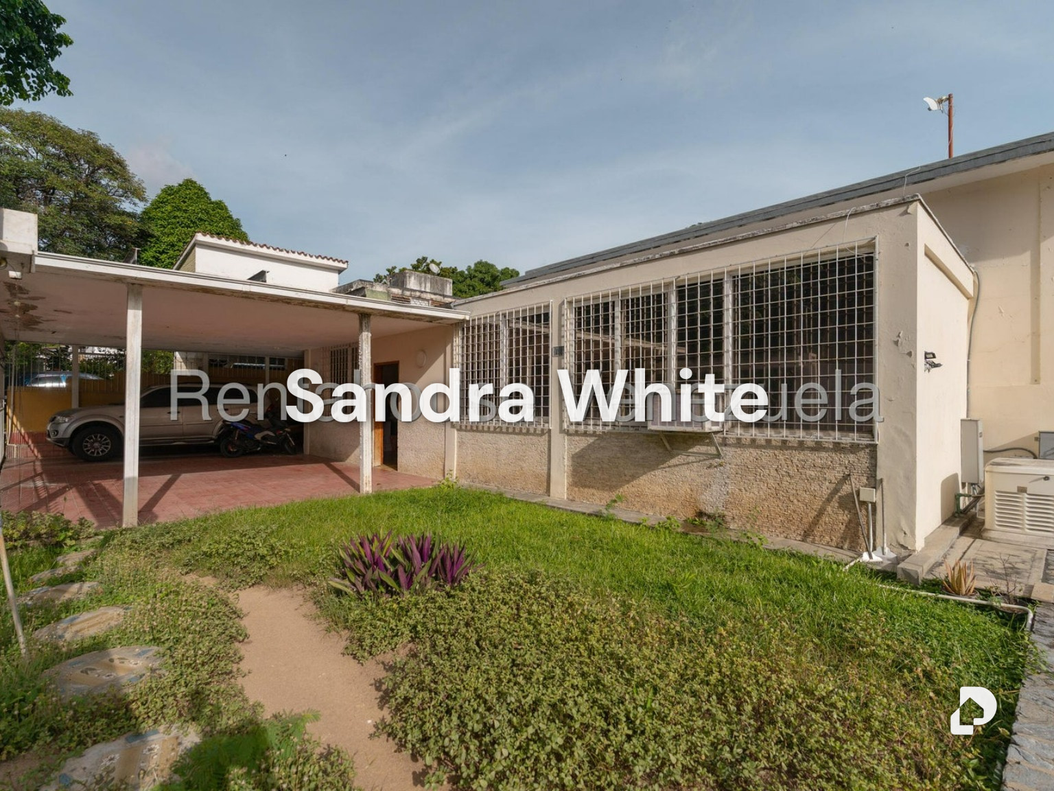 Casa en Prados del Este, Caracas – 13