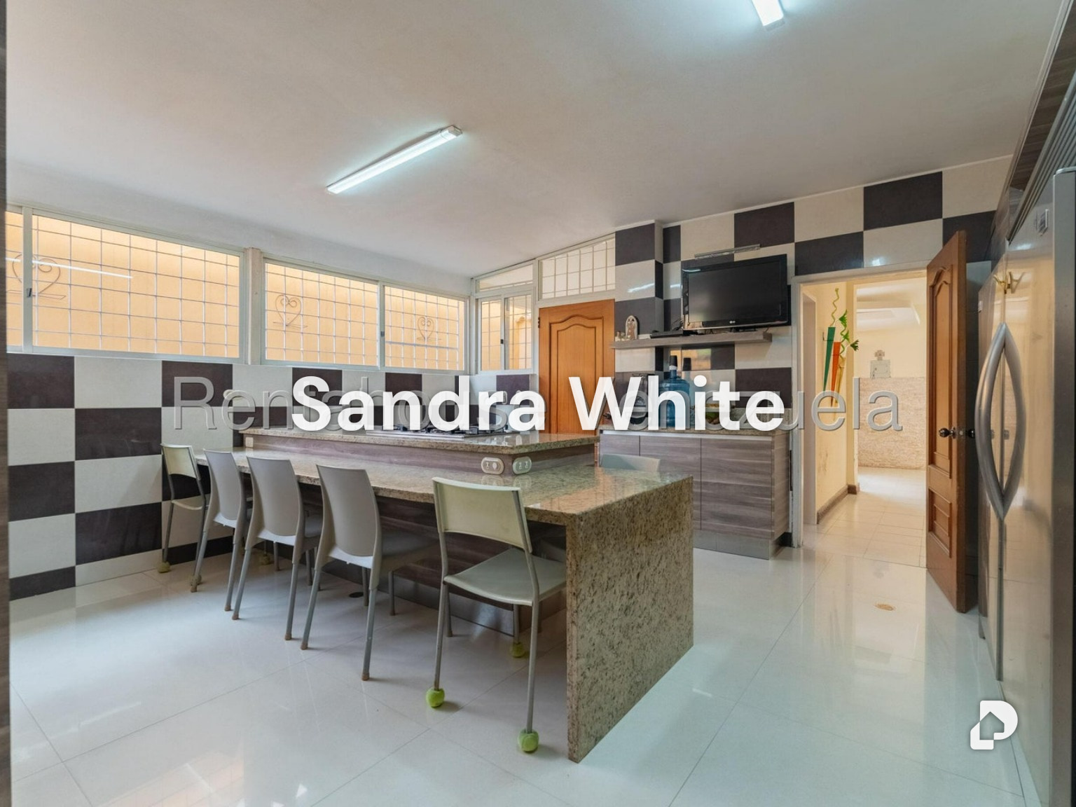 Casa en Prados del Este, Caracas – 26