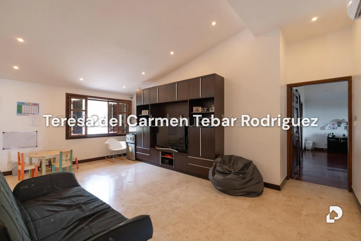 Casa en La Lagunita Country Club, Caracas – 25