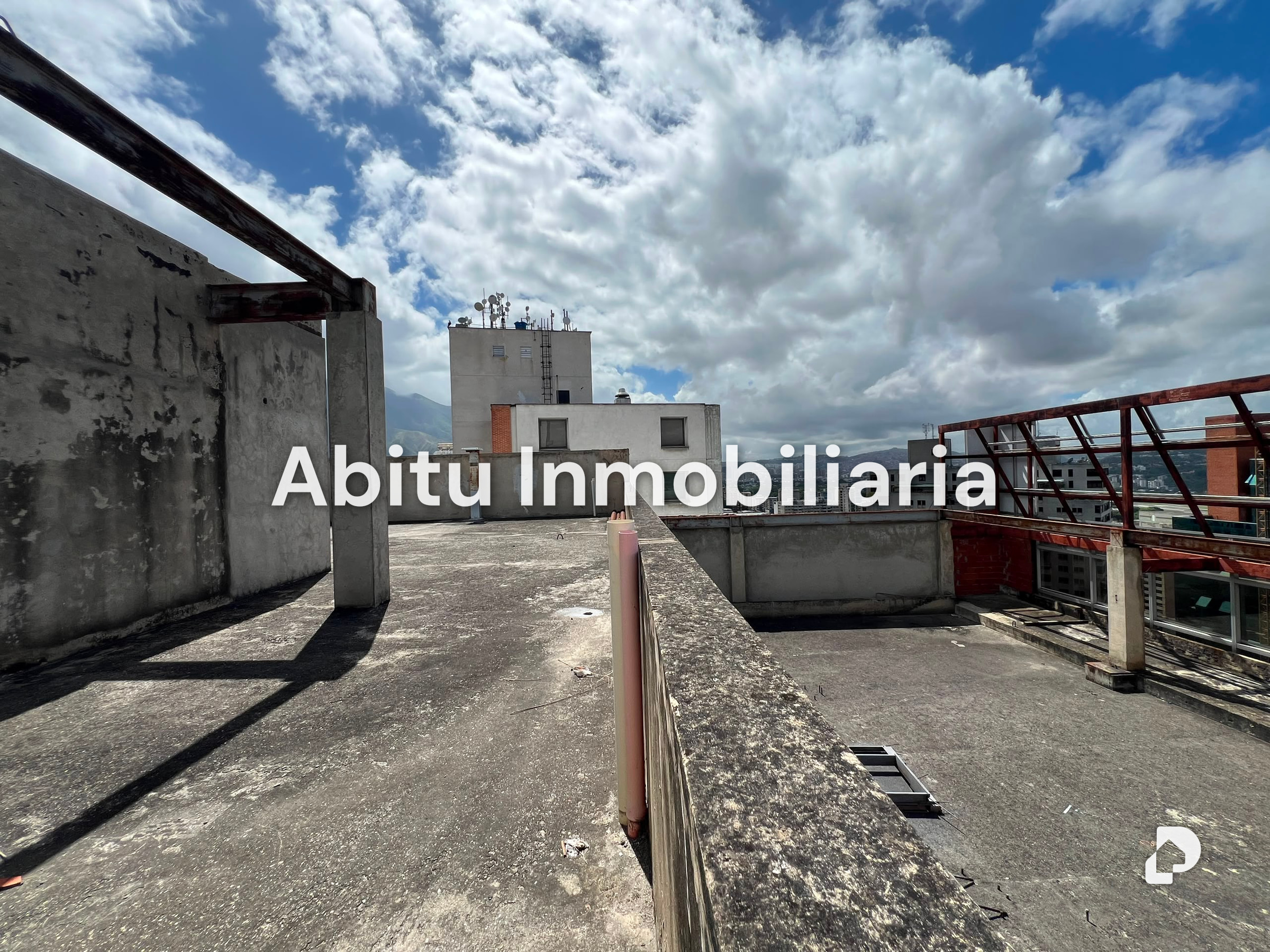 Edificio en Chacao, Caracas – 10