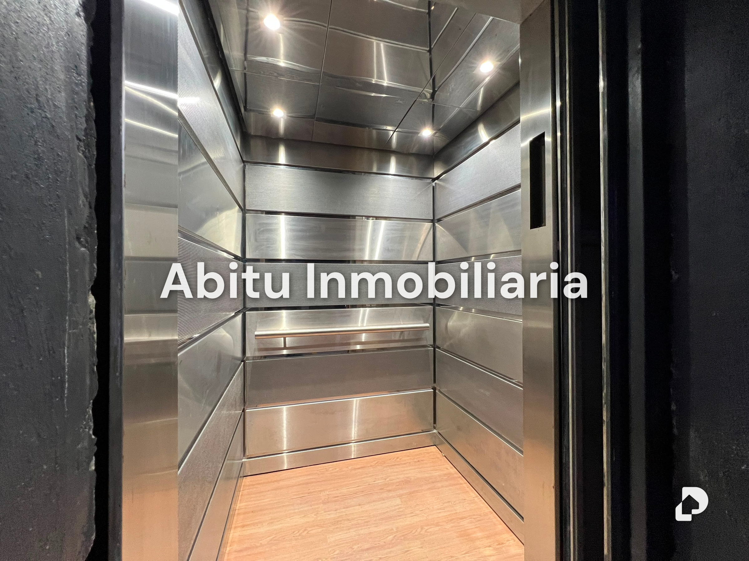 Edificio en Chacao, Caracas – 34