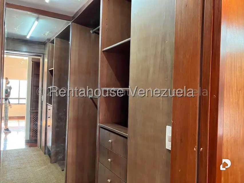 Apartamento en Colinas del Tamanaco, Caracas – 17