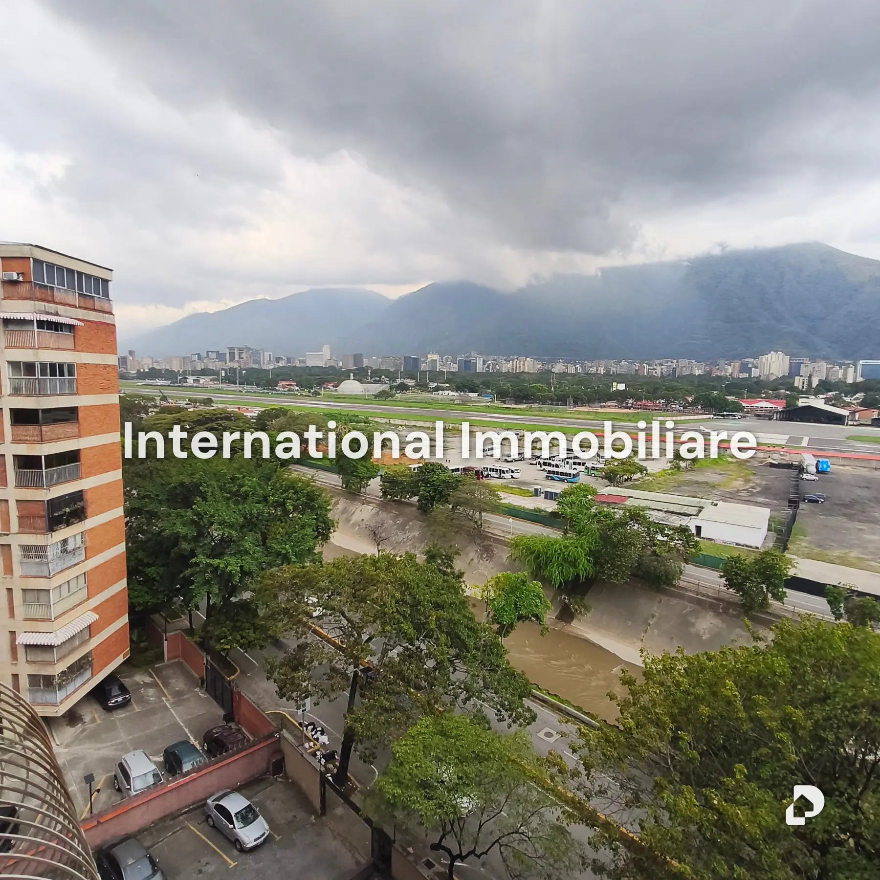 Apartamento en Chuao, Caracas – 32