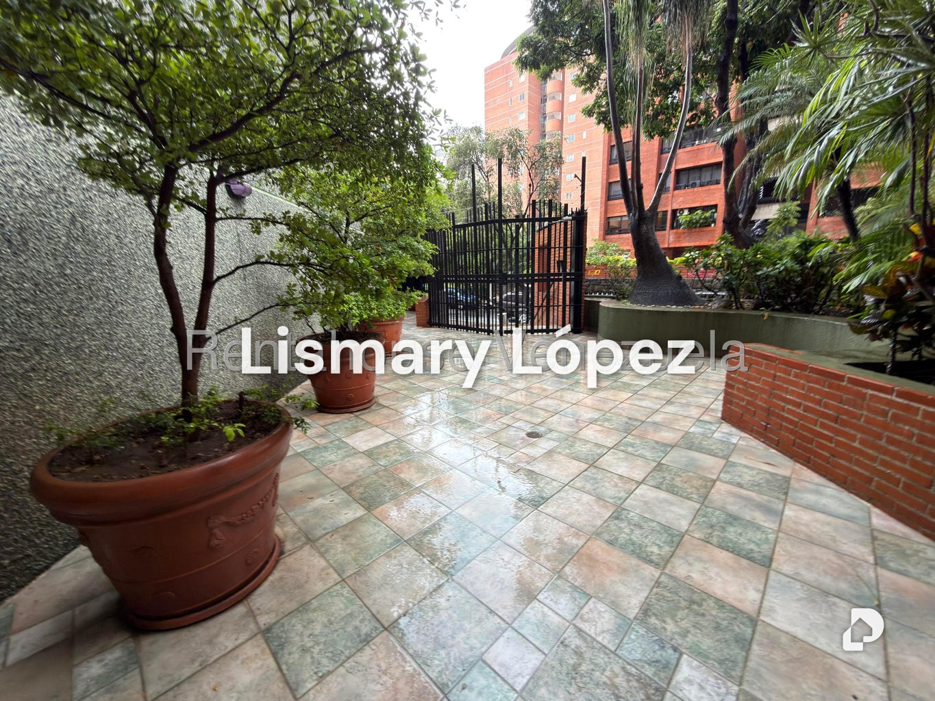 Apartamento en El Rosal, Caracas – 18