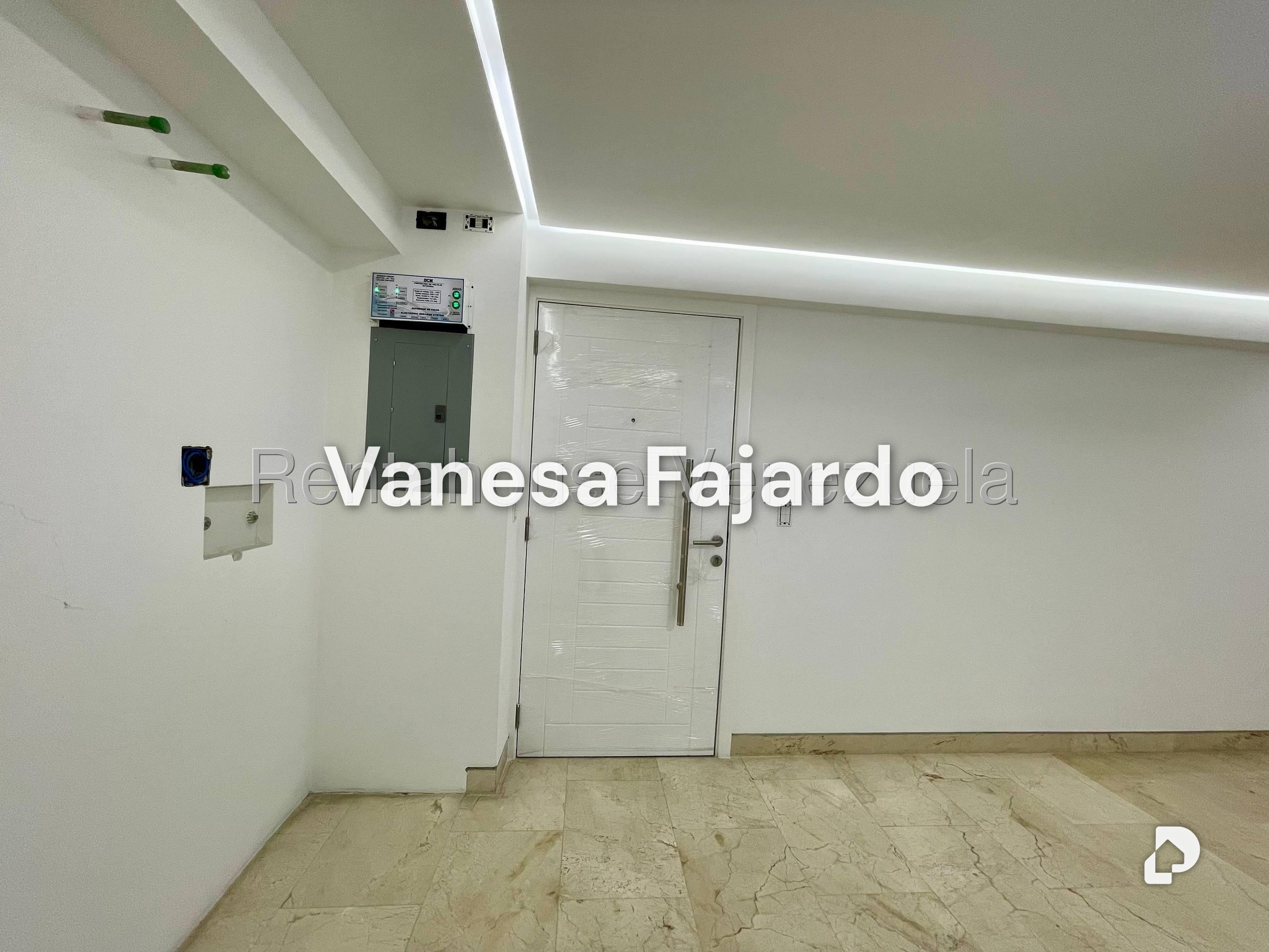 Apartamento en El Rosal, Caracas – 10