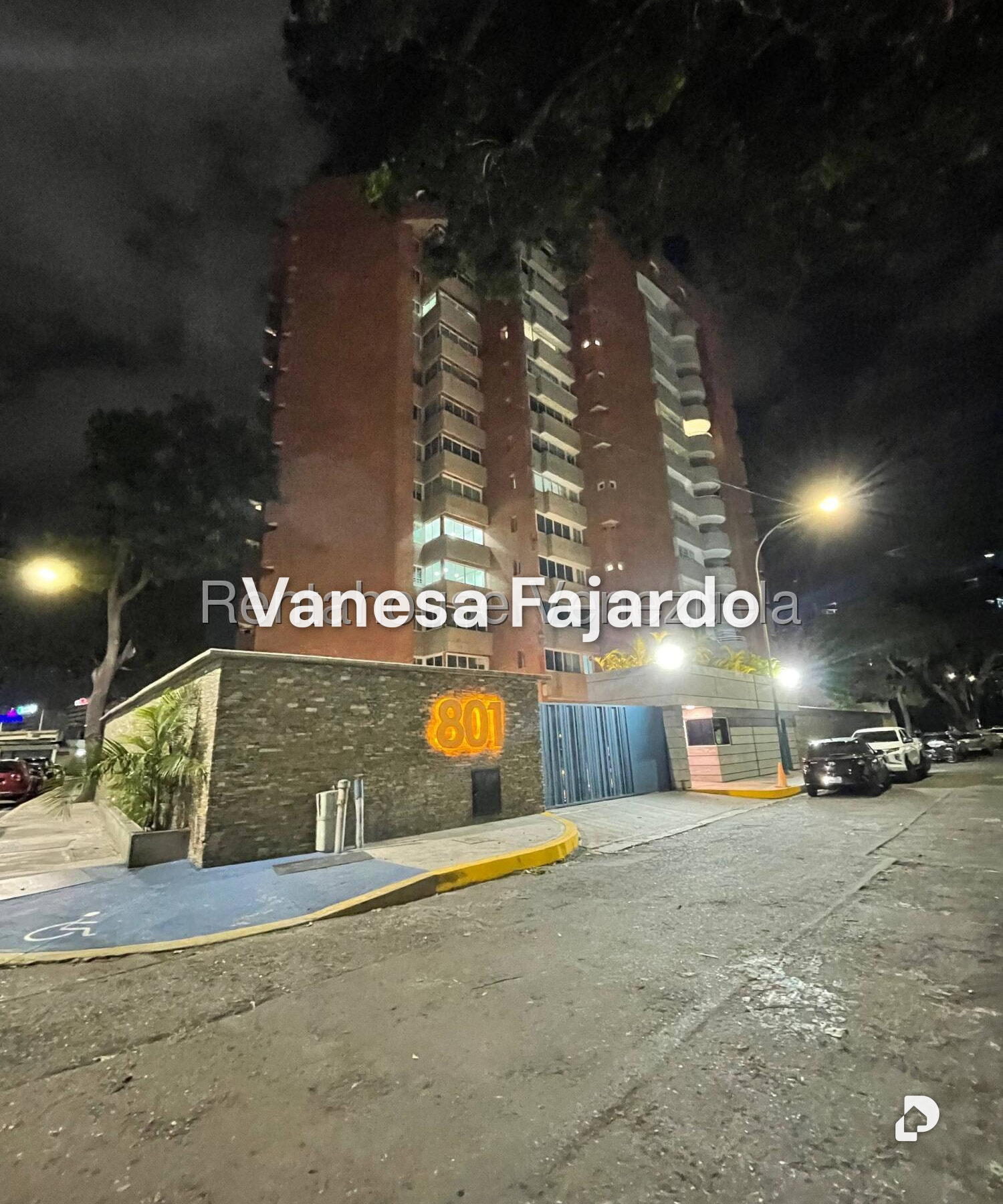 Apartamento en El Rosal, Caracas – 30