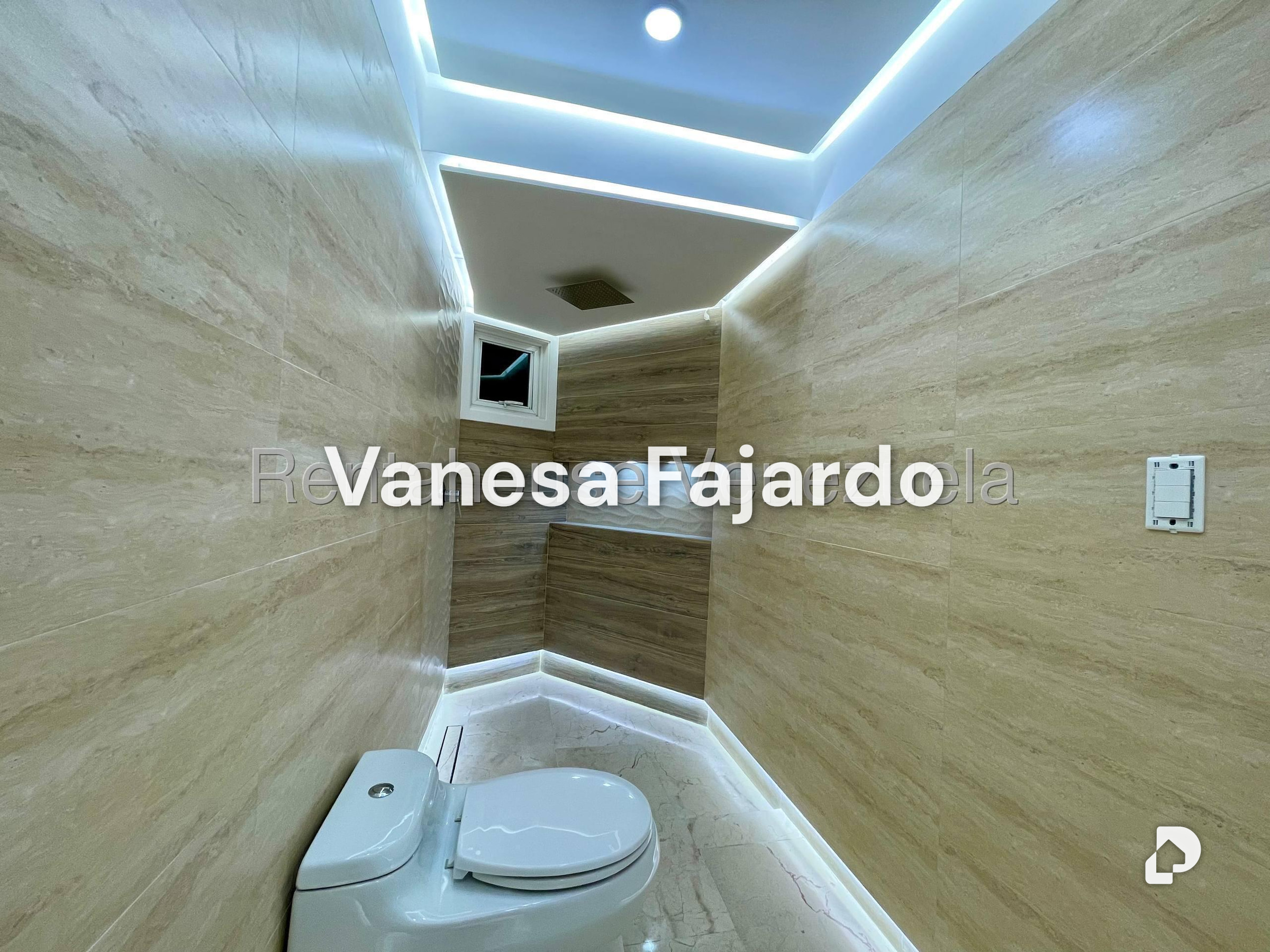 Apartamento en El Rosal, Caracas – 23