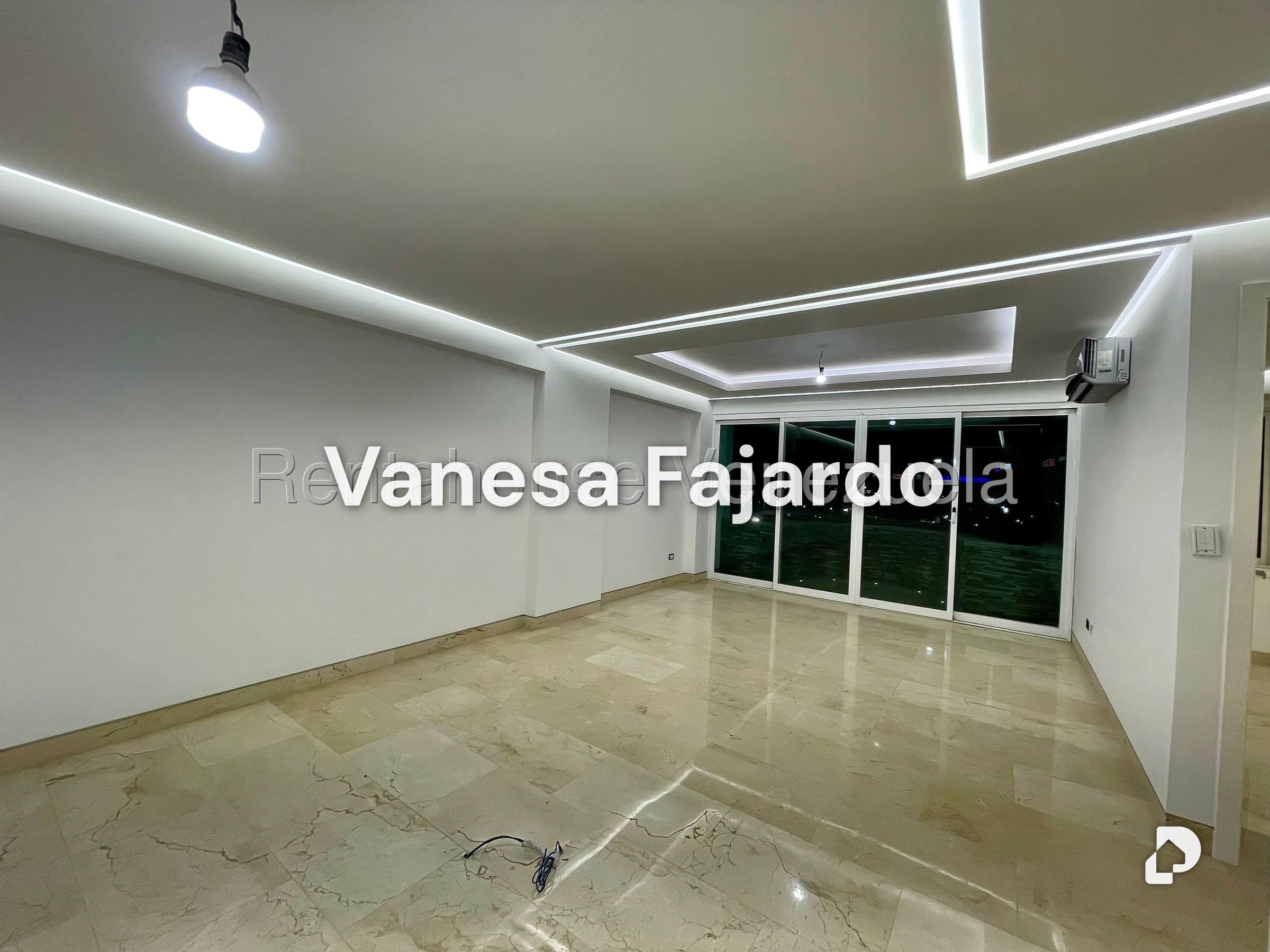 Apartamento en El Rosal, Caracas – 15