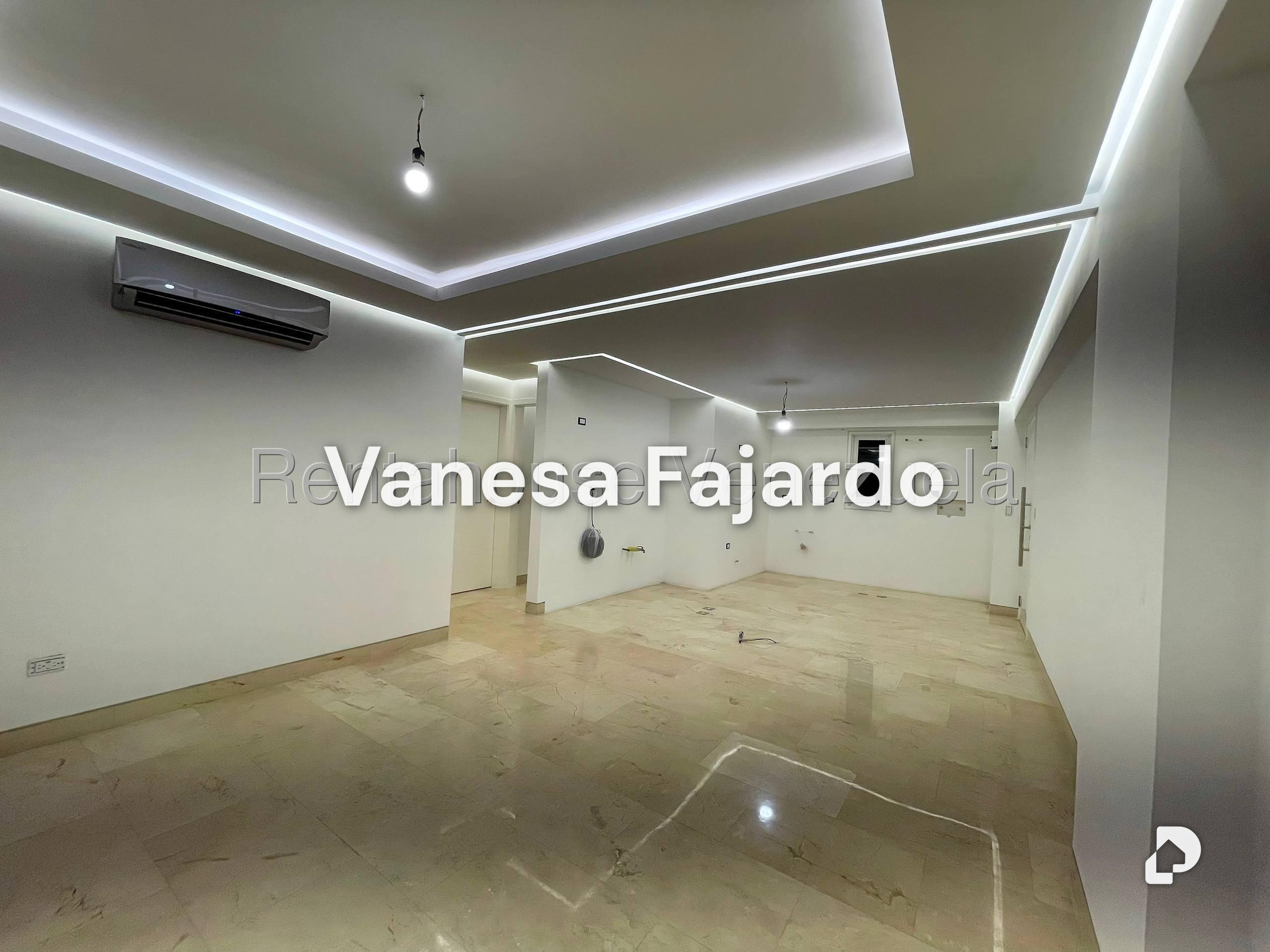 Apartamento en El Rosal, Caracas – 13