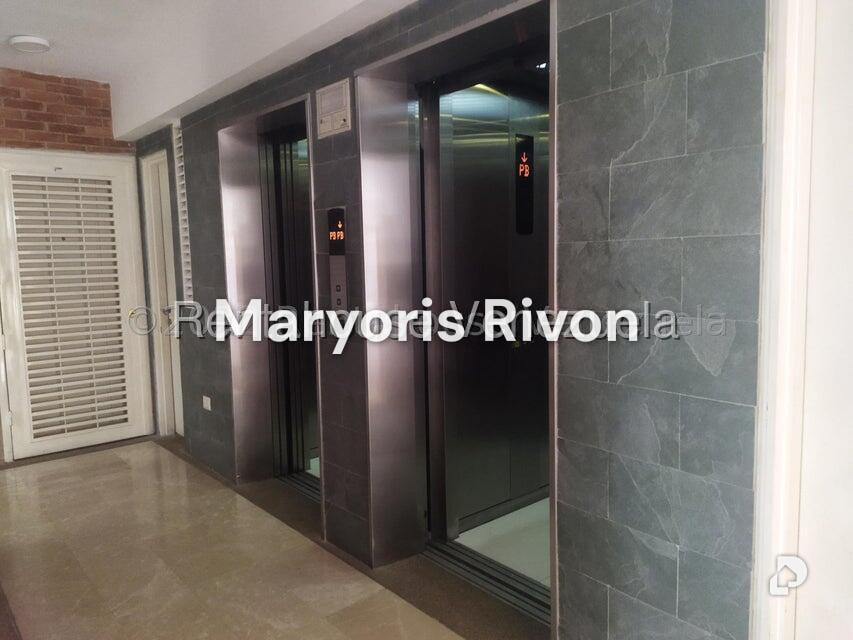 Apartamento en Campo Alegre, Caracas – 4
