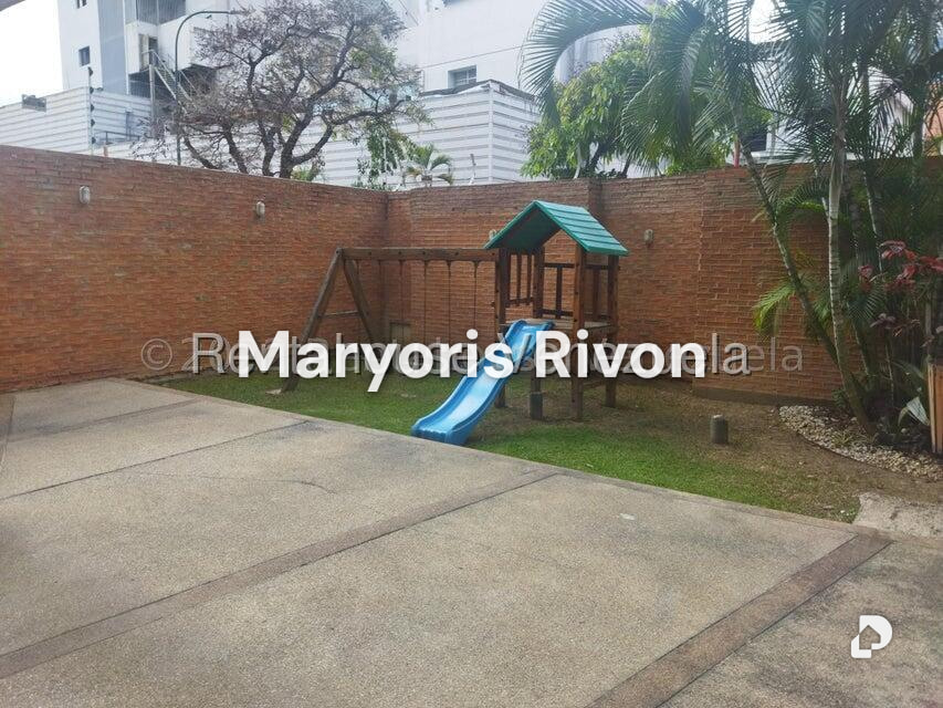 Apartamento en Campo Alegre, Caracas – 35