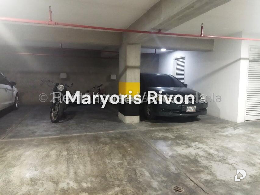 Apartamento en Campo Alegre, Caracas – 32