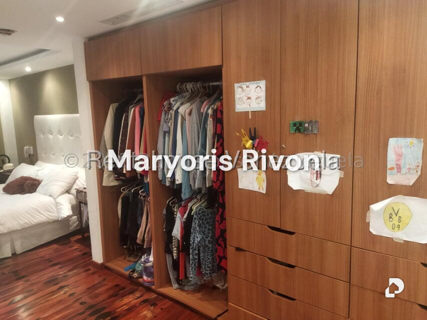 Apartamento en Campo Alegre, Caracas – 19