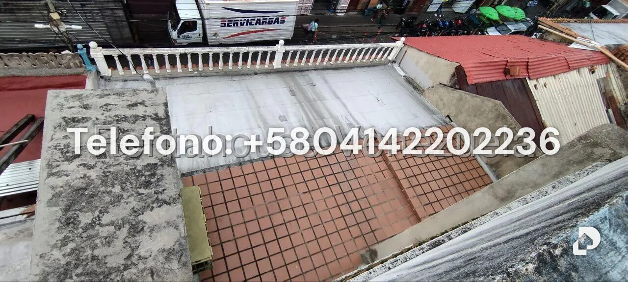 Building in Petare, Caracas – 2