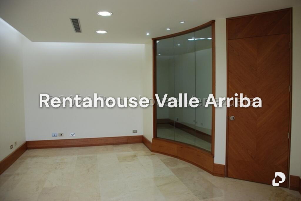 Local comercial en Manzanares, Caracas – 13