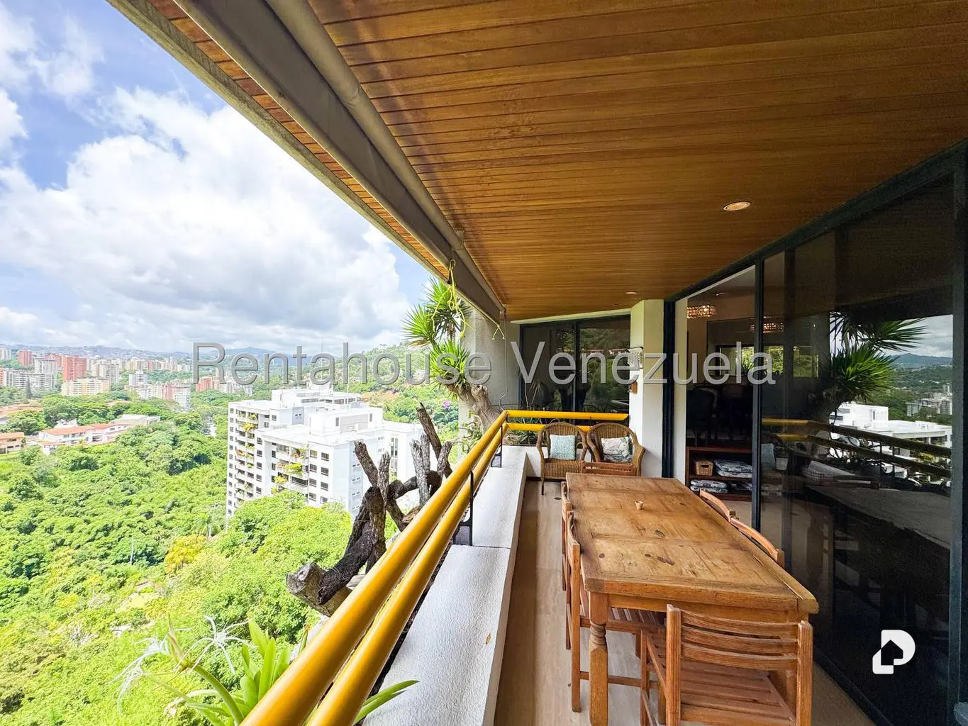 Apartamento en Colinas del Tamanaco, Caracas – 25