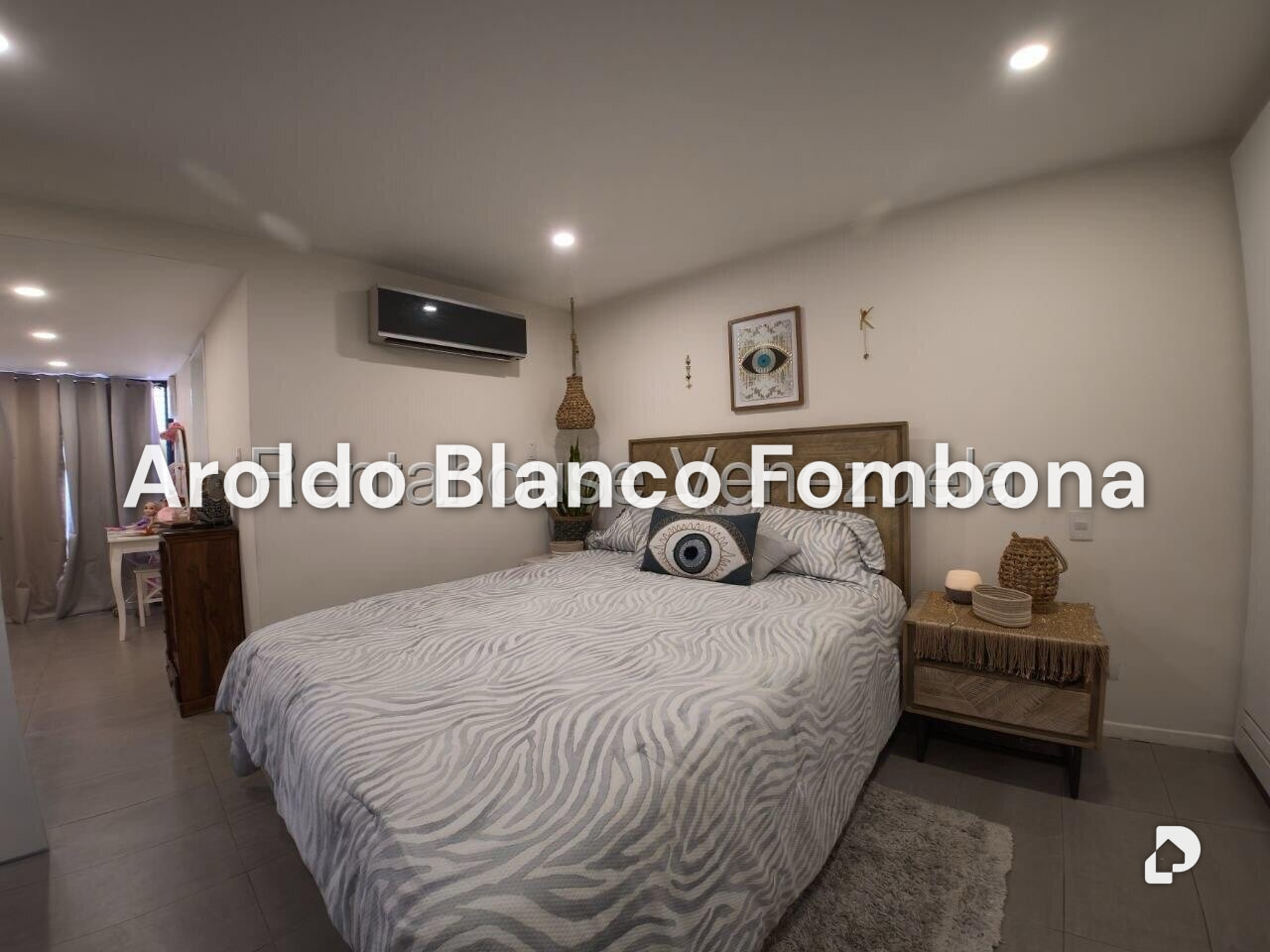 Casa en La Trinidad, Caracas – 12