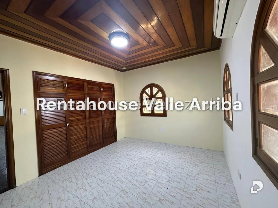 Casa en Alta Florida, Caracas – 13
