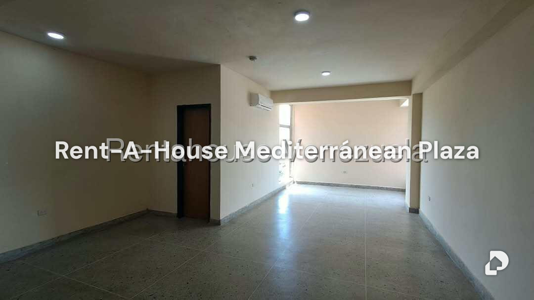 Local comercial en Avenida Bolivar Norte, Valencia – 4