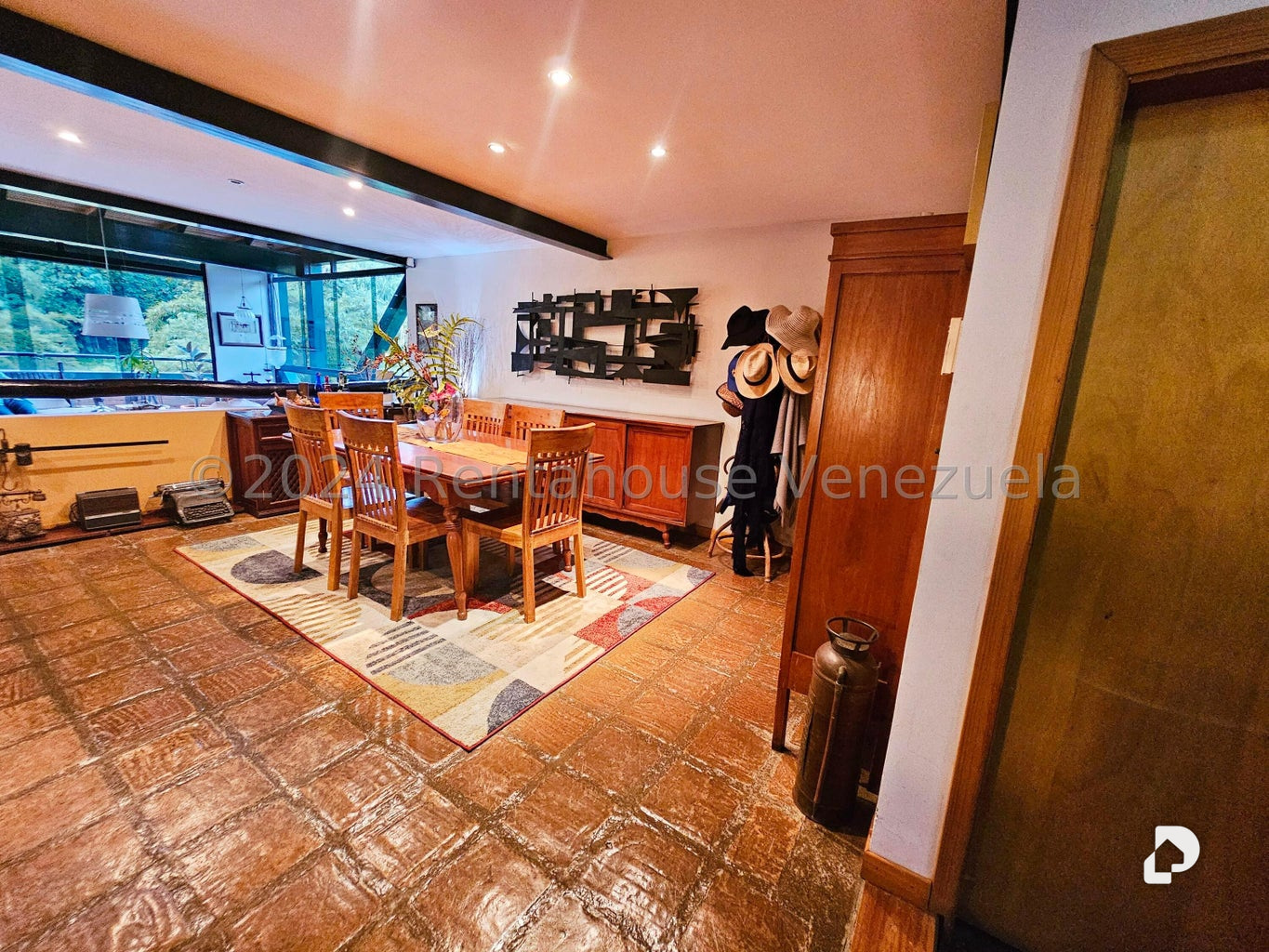 Casa en El Hatillo, Caracas – 12