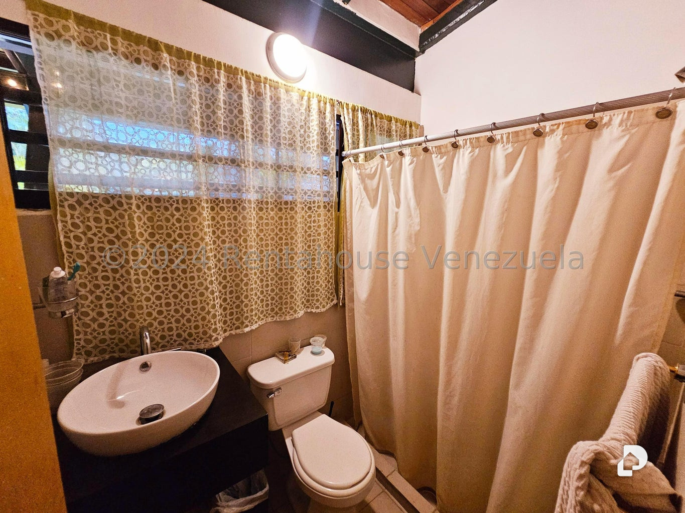 Casa en El Hatillo, Caracas – 52