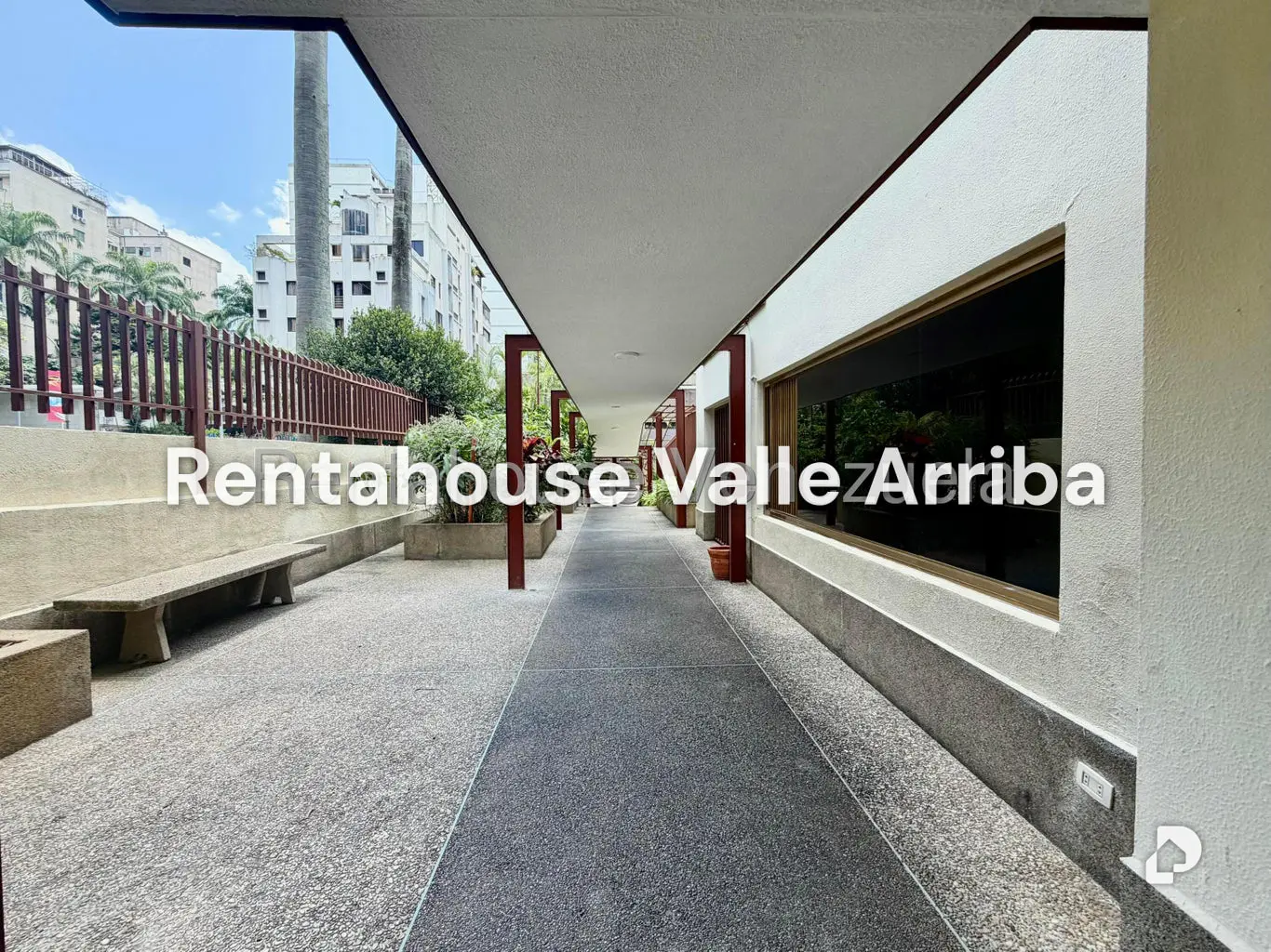 Apartamento en Los Palos Grandes, Caracas – 2