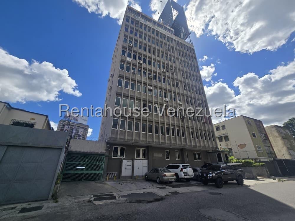 Local comercial en Bello Monte, Caracas - 1