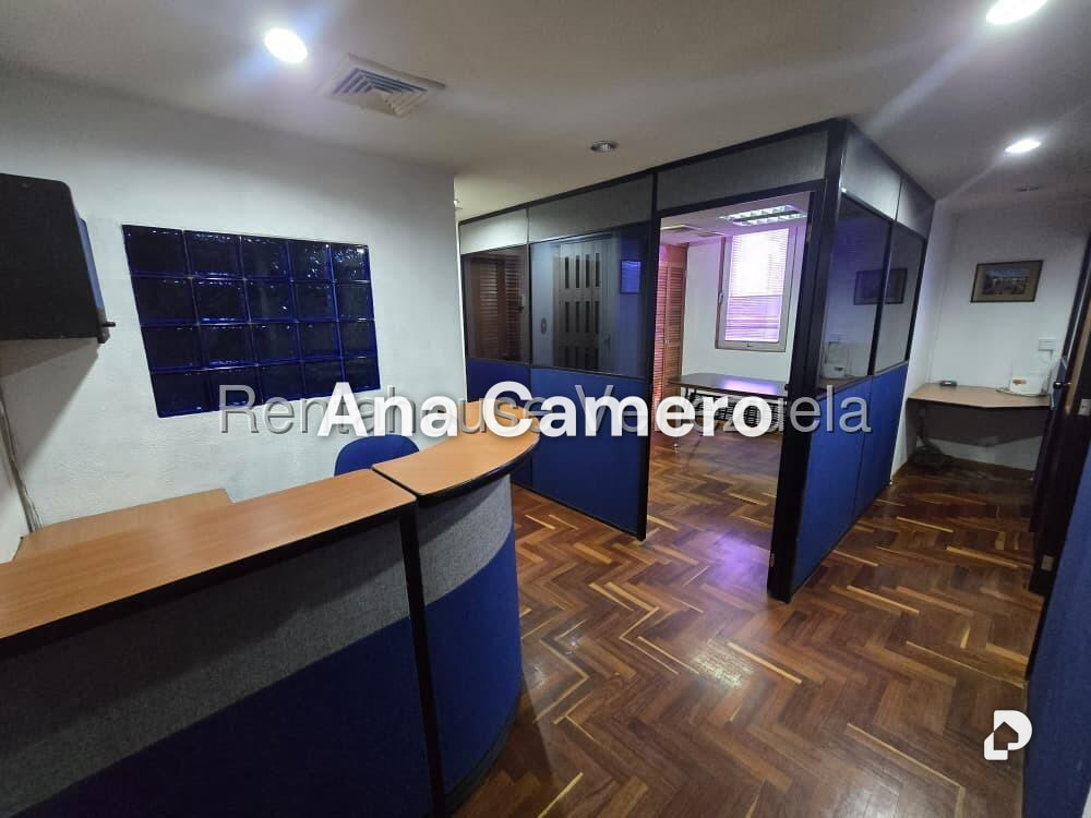 Local comercial en Bello Monte, Caracas – 2