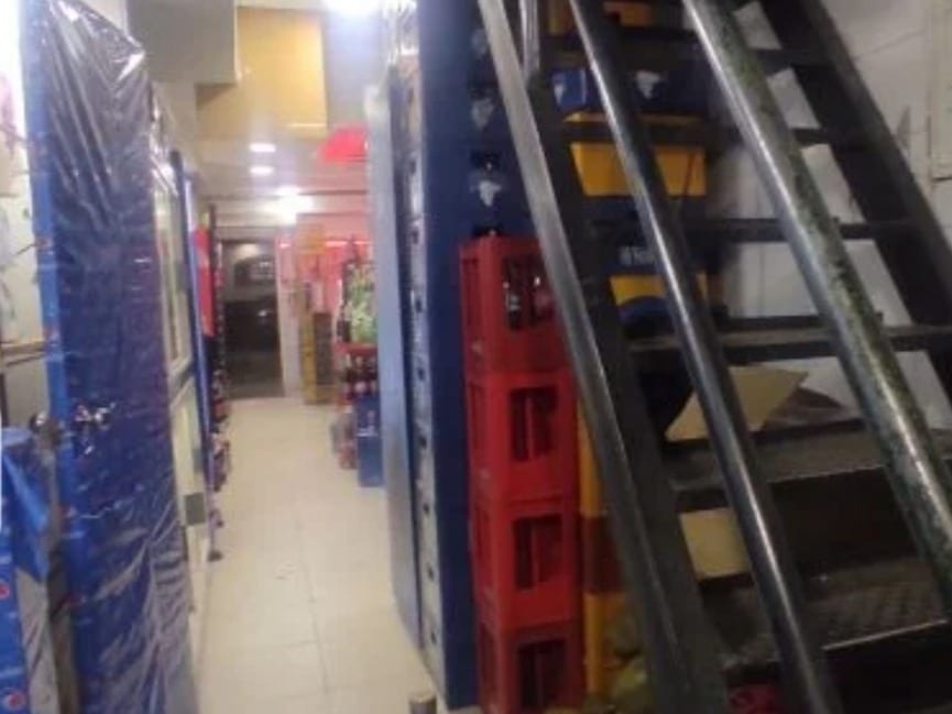 Local comercial en Las Mercedes, Caracas - 1