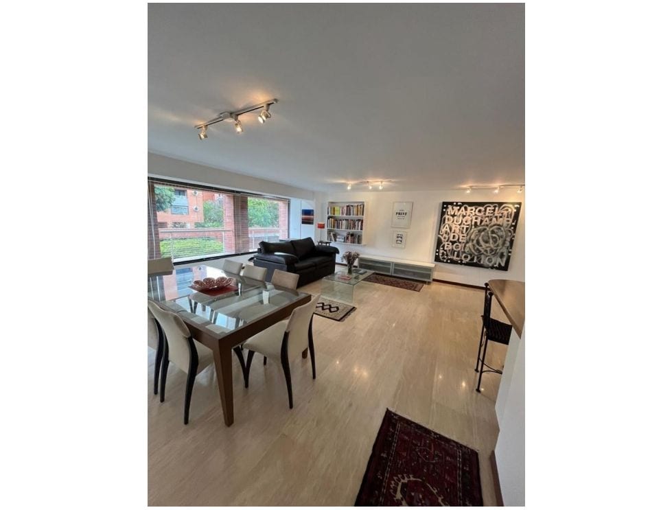 Apartamento en Campo Alegre, Caracas - 1