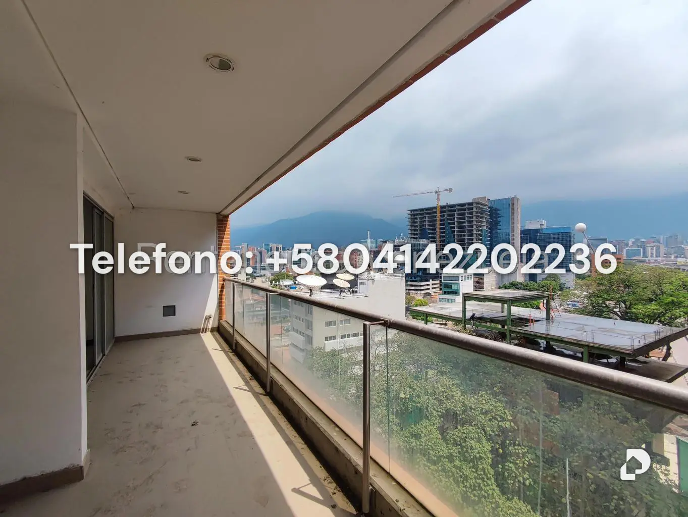 Apartamento en Las Mercedes, Caracas – 11
