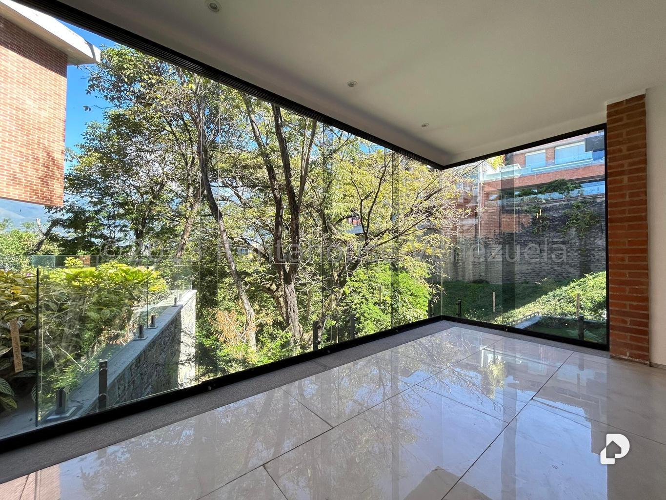 Casa en Lomas de Las Mercedes, Caracas – 12