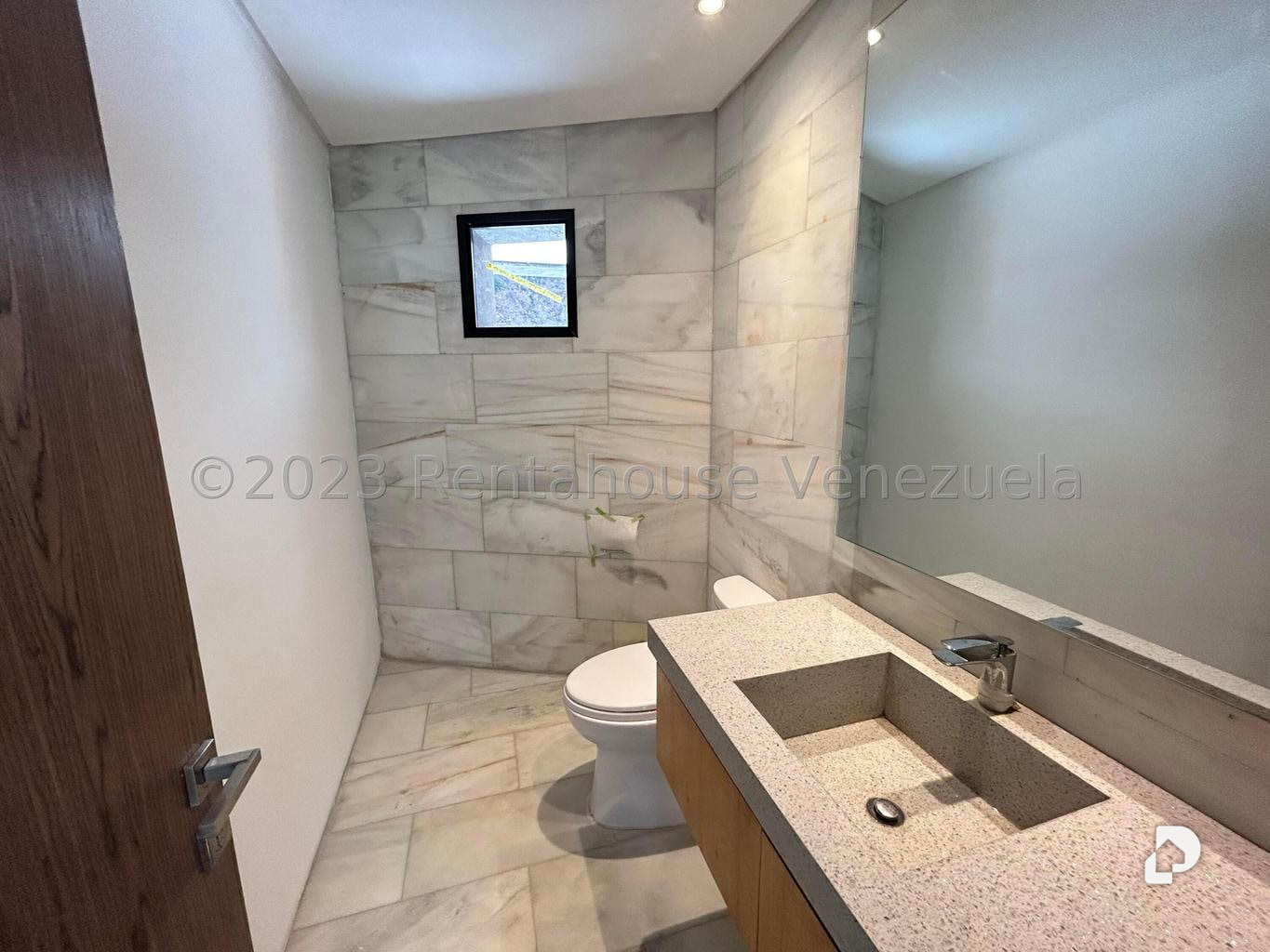 Casa en Lomas de Las Mercedes, Caracas – 16