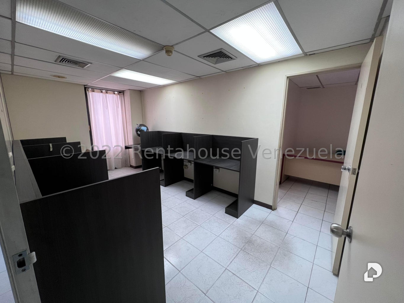 Oficina en La Urbina, Caracas – 5