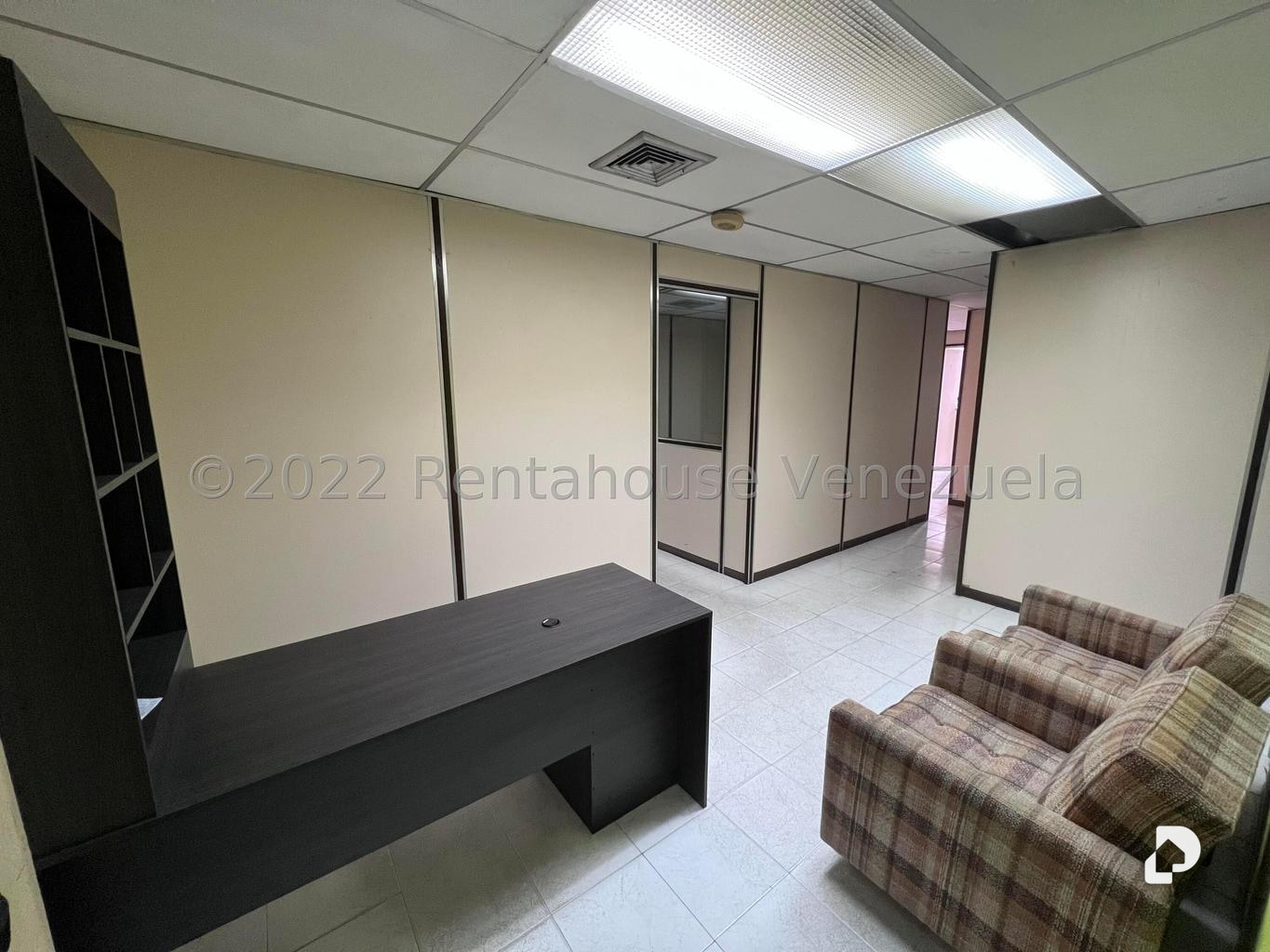 Oficina en La Urbina, Caracas – 2