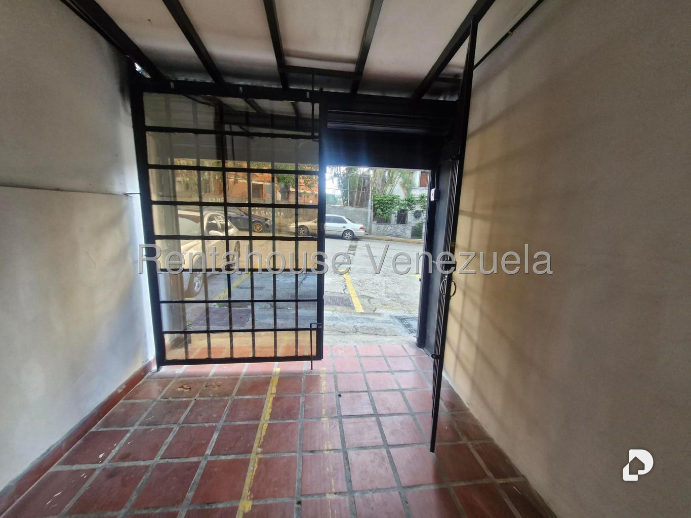 Commercial space in Maripérez, Caracas – 8