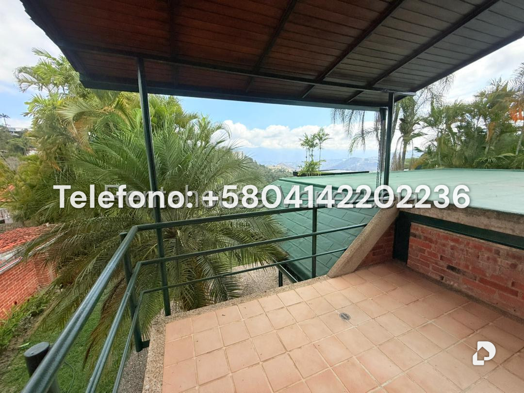 Casa en Lomas de La Lagunita, Caracas – 16