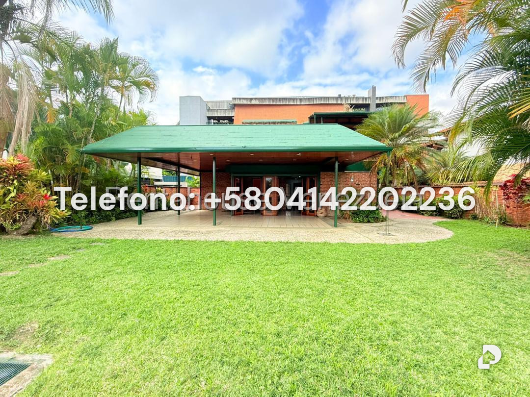 Casa en Lomas de La Lagunita, Caracas – 1