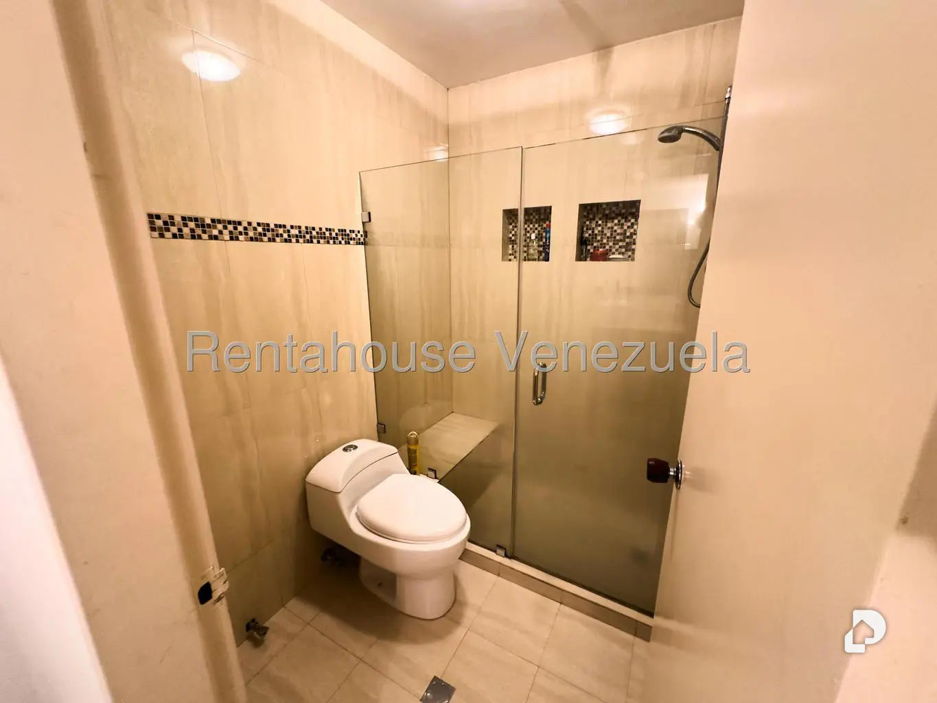 Apartment in Los Naranjos (del Cafetal), Caracas – 32