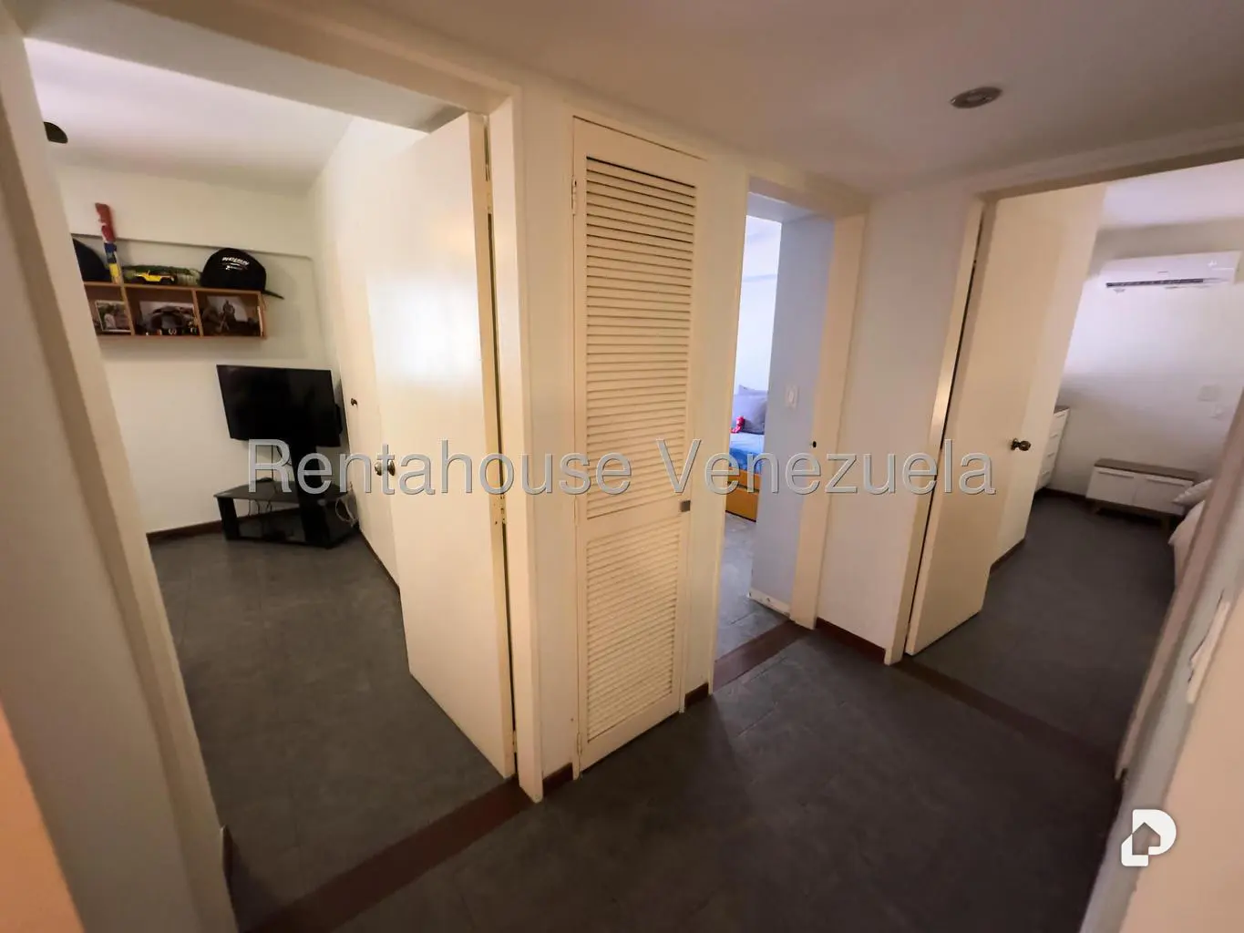 Apartment in Los Naranjos (del Cafetal), Caracas – 24