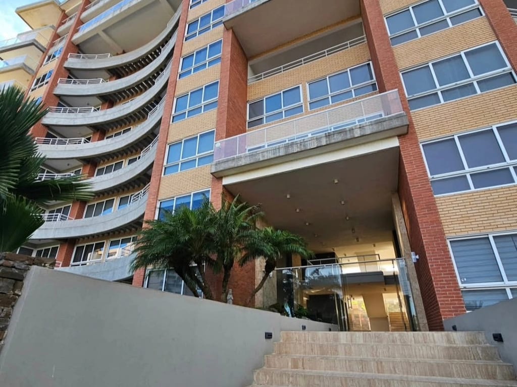 Apartamento en Puerto Moreno, Pampatar - 1