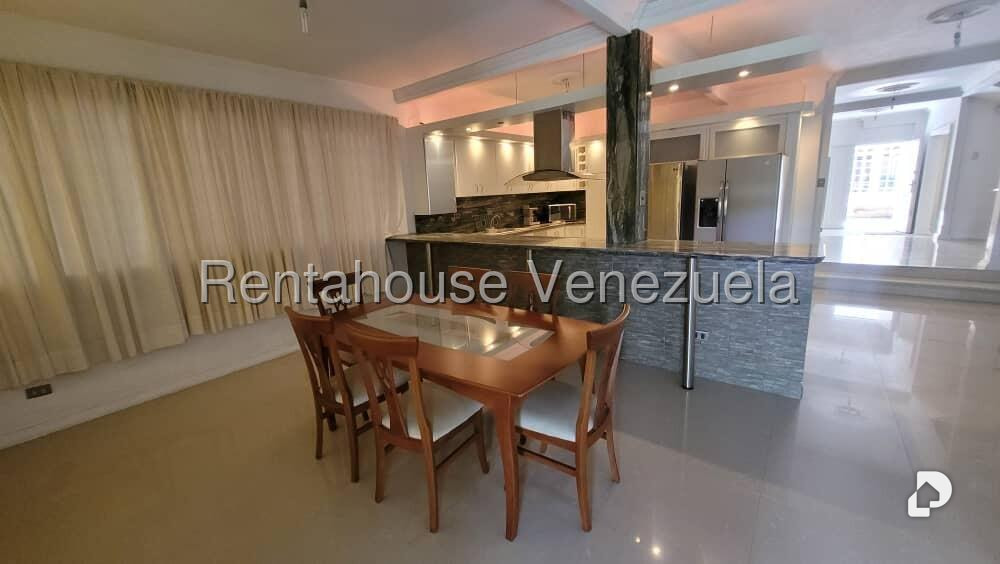 Casa en Lomas de Monte Claro, Caracas – 9