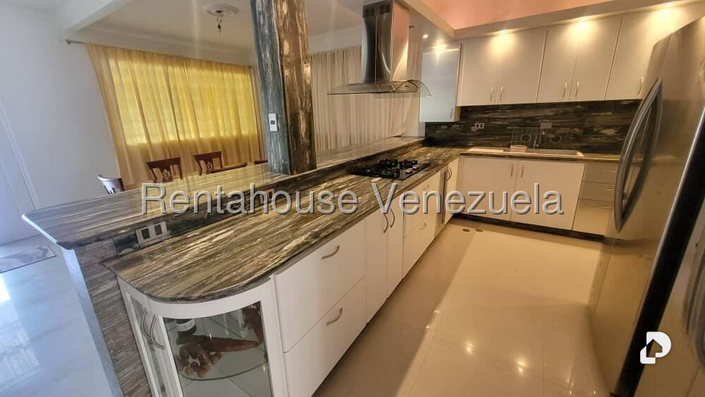 Casa en Lomas de Monte Claro, Caracas – 16