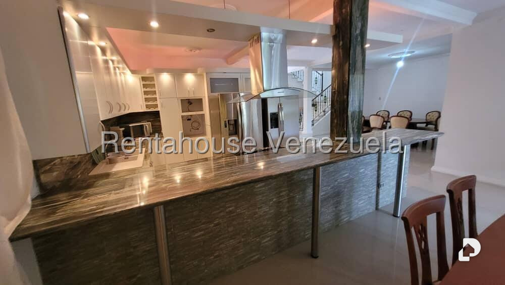 Casa en Lomas de Monte Claro, Caracas – 14