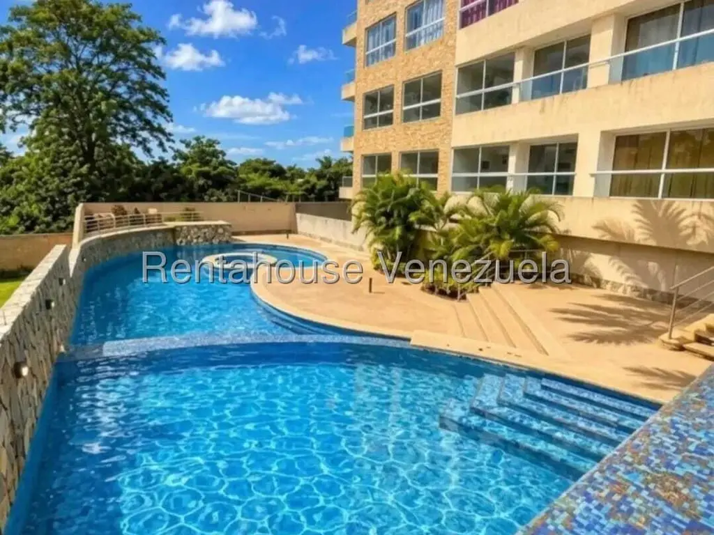 Apartamento en Puerto Encantado, Higuerote - 1