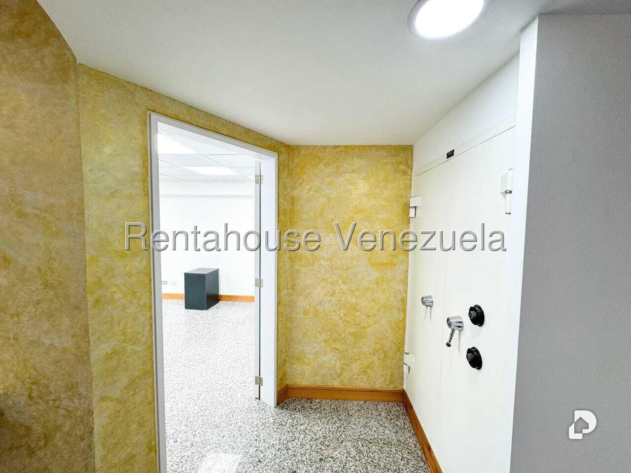 Local comercial en Chacao, Caracas – 18