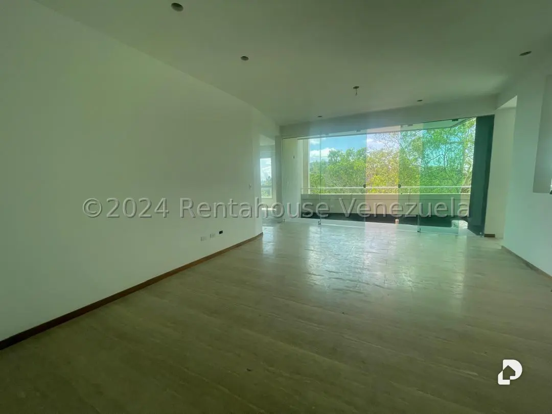 Apartamento en La Lagunita Country Club, Caracas