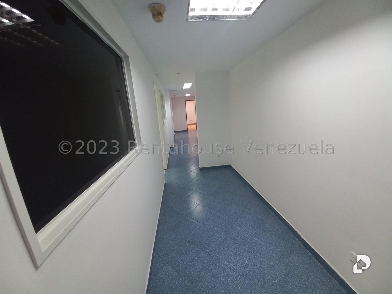 Oficina en Las Mercedes, Caracas – 7