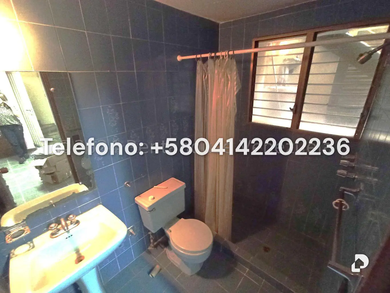 Casa en Oripoto, Caracas – 24